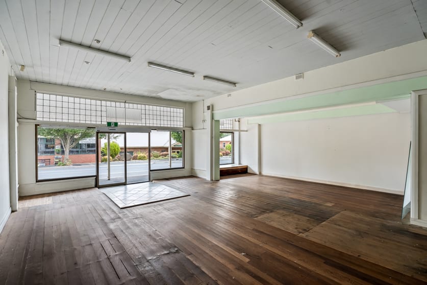 Click to view all images 60-60A Main Street Lobethal SA 5241 - Image 3
