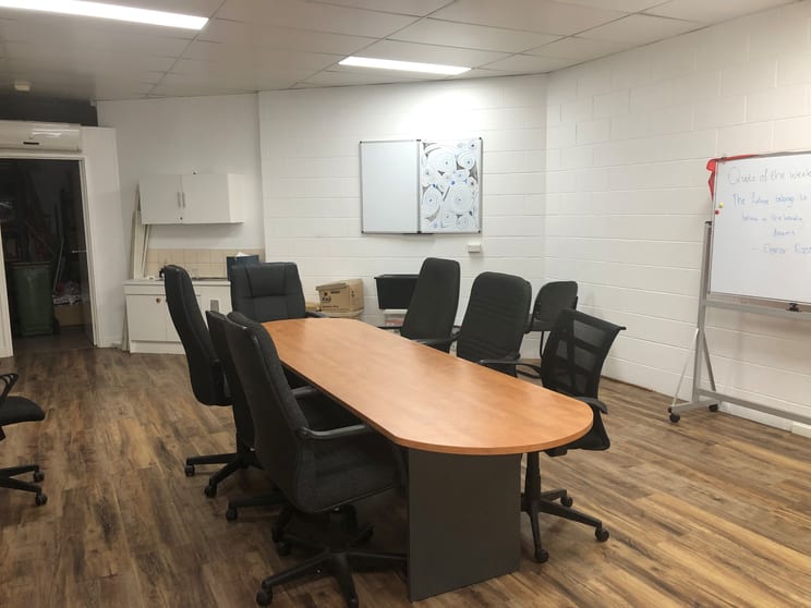 4/275 Station Street Koo Wee Rup VIC 3981 - Image 3