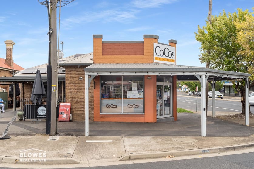 Click to view all images 37 William St Orange NSW 2800 - Image 1