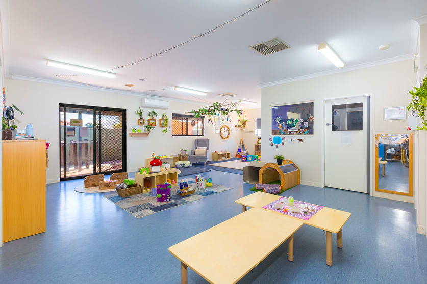 Click to view all images 1 Seagrove Boulevard Merriwa WA 6030 - Image 3