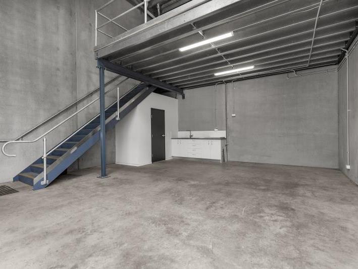Click to view all images Unit 1/33 Darling Street Carrington NSW 2294 - Image 2