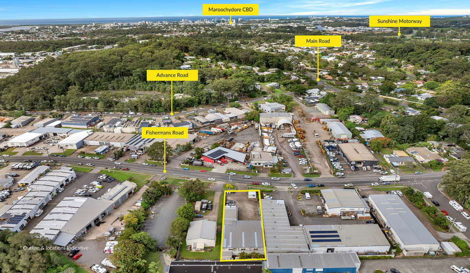 Click to view all images 17 Fishermans Road Kuluin QLD 4558 - Image 1