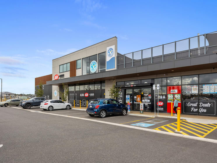 Click to view all images 36 Adakite Drive Berwick VIC 3806 - Image 2