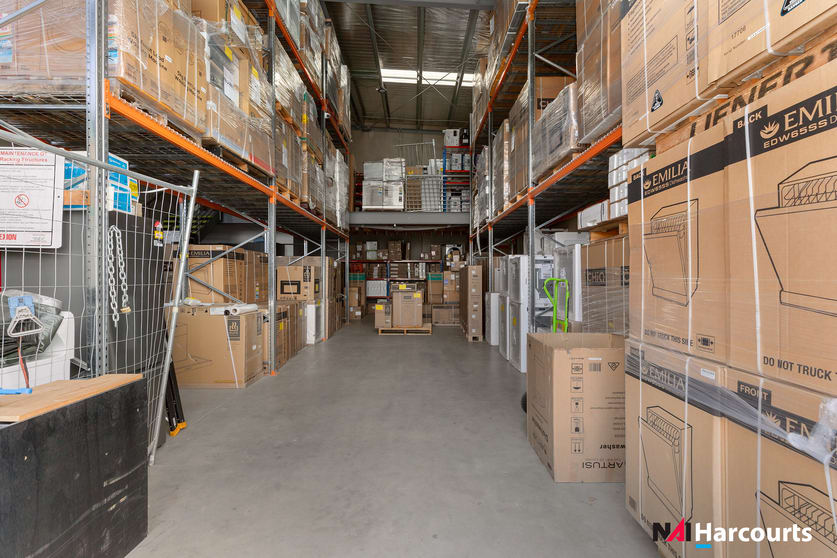 Click to view all images Factory 9/9 Taryn Drive Epping VIC 3076 - Image 3