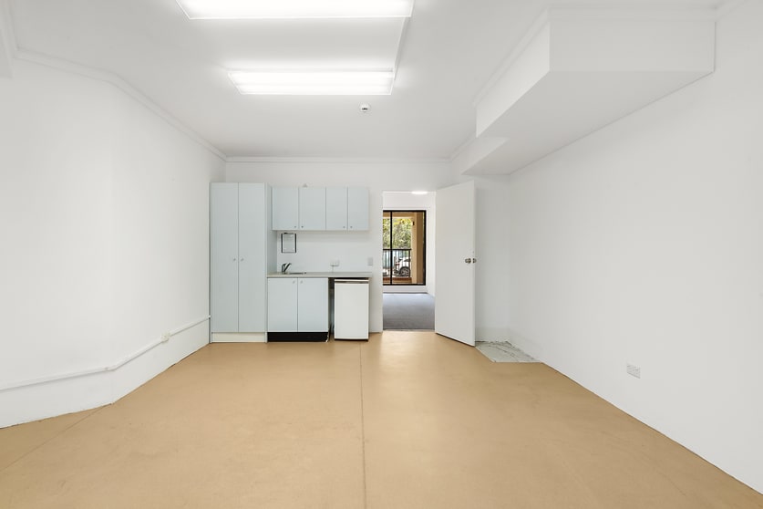 Click to view all images G07W/138 Carillon Avenue Newtown NSW 2042 - Image 2