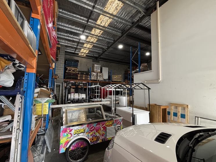 Click to view all images 13/10 Chilvers Road Thornleigh NSW 2120 - Image 2