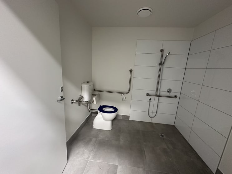 Click to view all images 2/44 Danaher Drive South Morang VIC 3752 - Image 3