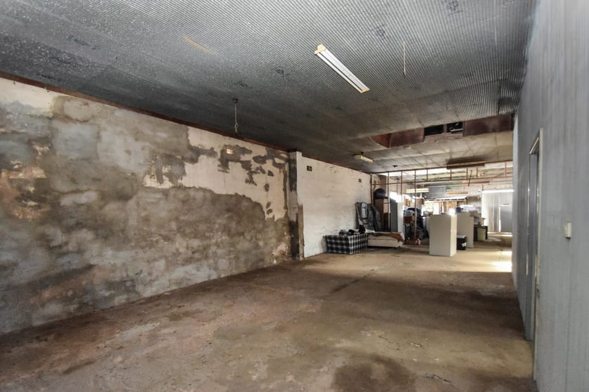 Click to view all images 102 Crystal Street Broken Hill NSW 2880 - Image 3