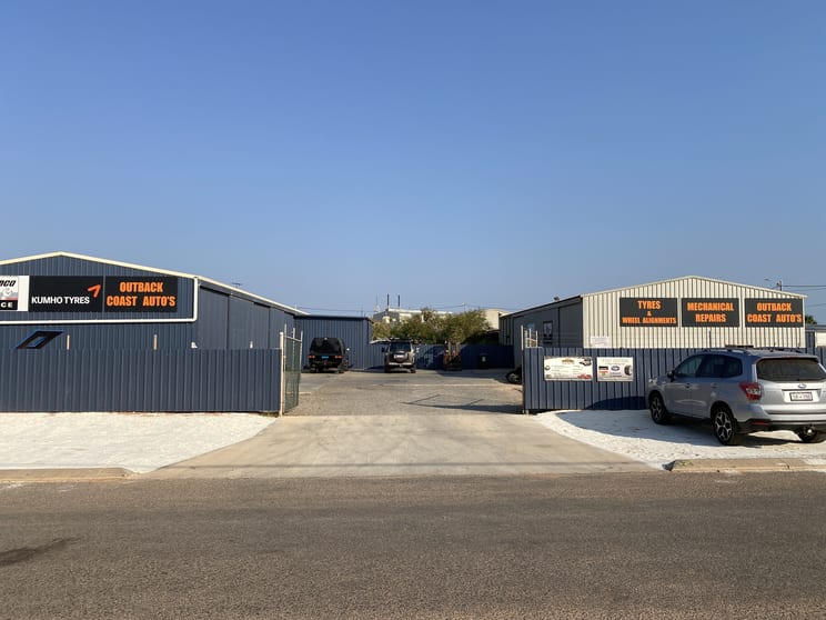 Click to view all images 52 Vlamingh Crescent Denham WA 6537 - Image 2
