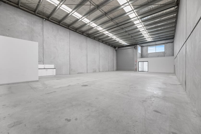 Click to view all images 32/463a Somerville Road Brooklyn VIC 3012 - Image 2