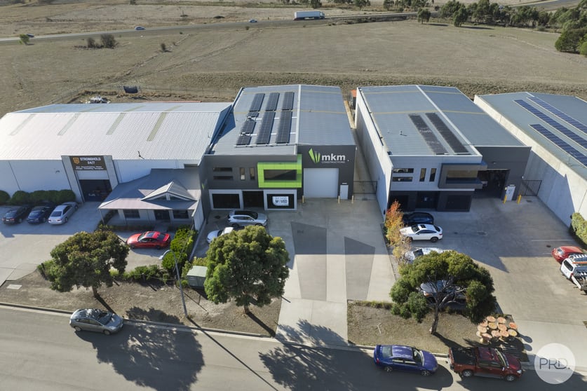 Click to view all images 16B Endeavour Way Alfredton VIC 3350 - Image 2