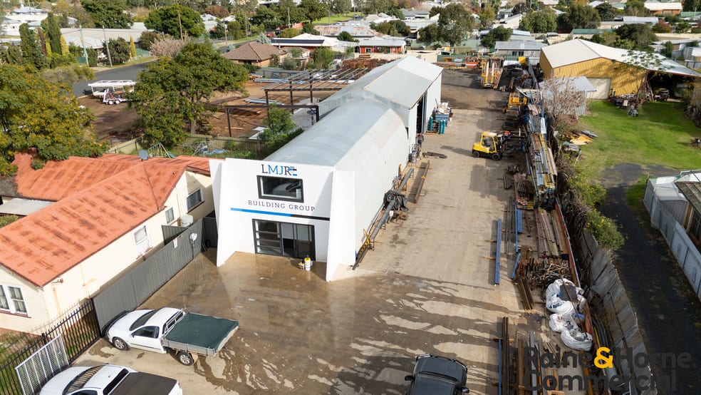 Click to view all images 141 Fitzroy Street Dubbo NSW 2830 - Image 2