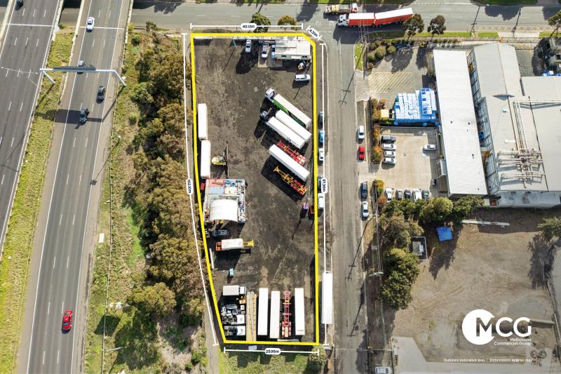 Click to view all images 39 Pipe Road Laverton North VIC 3026 - Image 3
