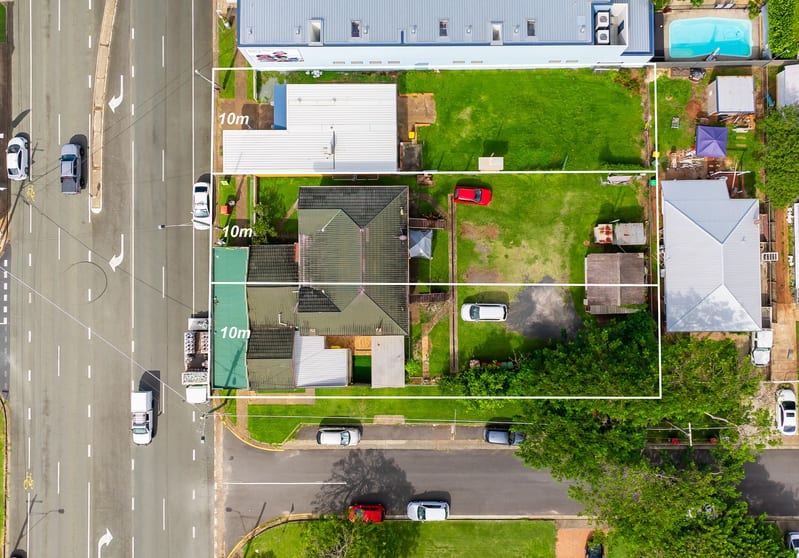 Click to view all images 617 Oxley Avenue Scarborough QLD 4020 - Image 1