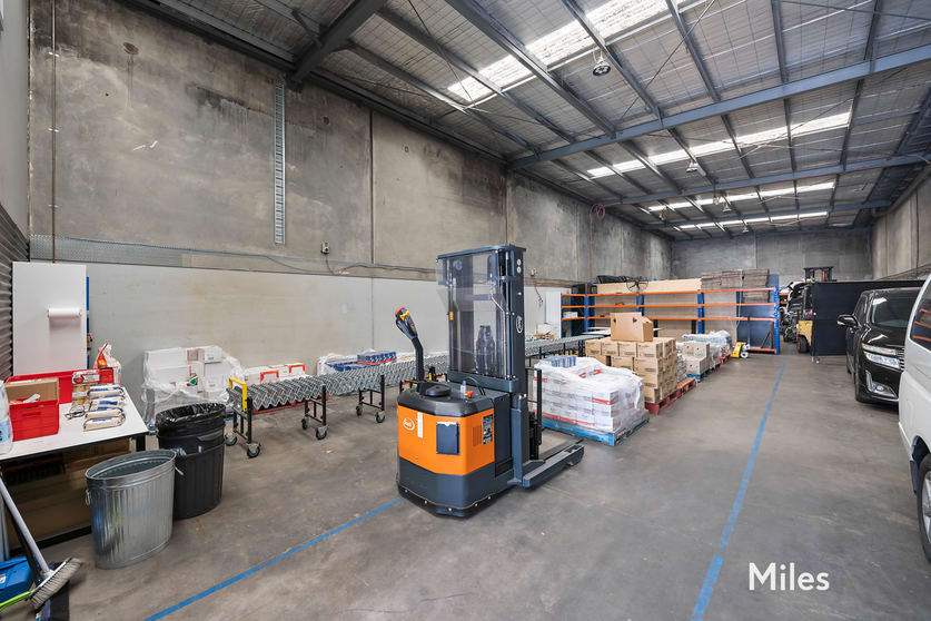 Click to view all images 1 & 2/26 Amcor Way Campbellfield VIC 3061 - Image 2