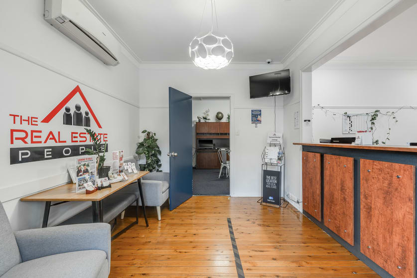 Click to view all images 289 Herries Street Toowoomba QLD 4350 - Image 3