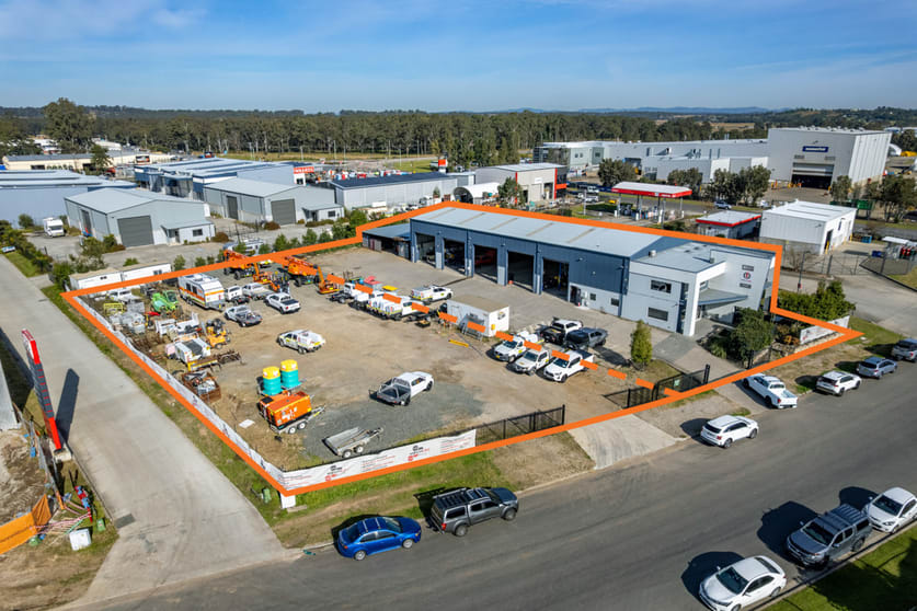 79 & 81 Mustang Drive Rutherford NSW 2320 - Image 1