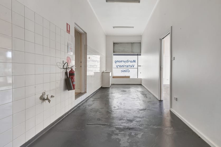 Click to view all images 103 Rosamond Rd Maidstone VIC 3012 - Image 3