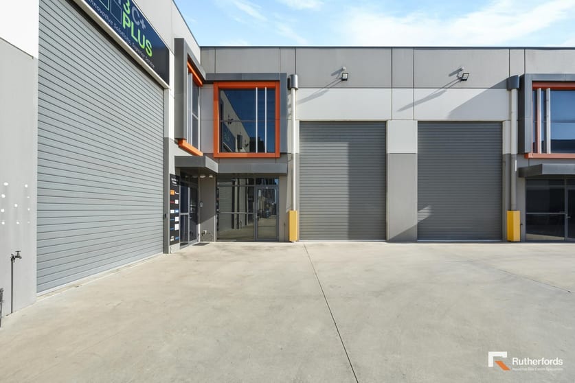 Click to view all images 8/20 Graduate Road Bundoora VIC 3083 - Image 1