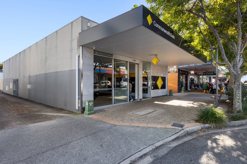 Click to view all images 79 Edith Street Wynnum QLD 4178 - Image 1