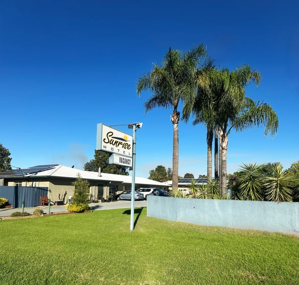 Click to view all images Barooga NSW 3644 - Image 1