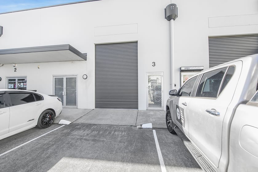 3/11-13 Cochrone Street Kincumber NSW 2251 - Image 2