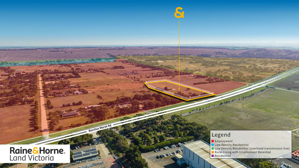 Click to view all images 375 Bacchus Marsh Road Lara VIC 3212 - Image 2