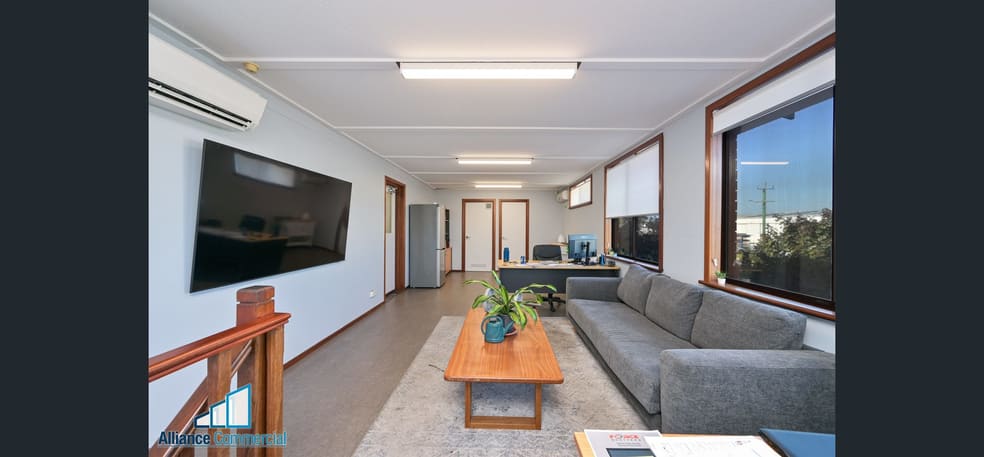 Click to view all images 4 Church Road Maddington WA 6109 - Image 3
