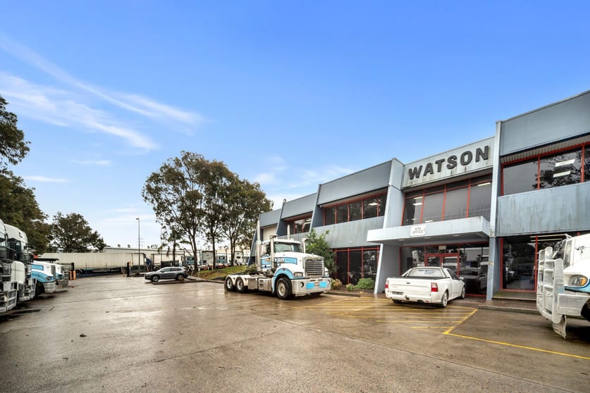 Click to view all images 213 Newton Road Wetherill Park NSW 2164 - Image 3