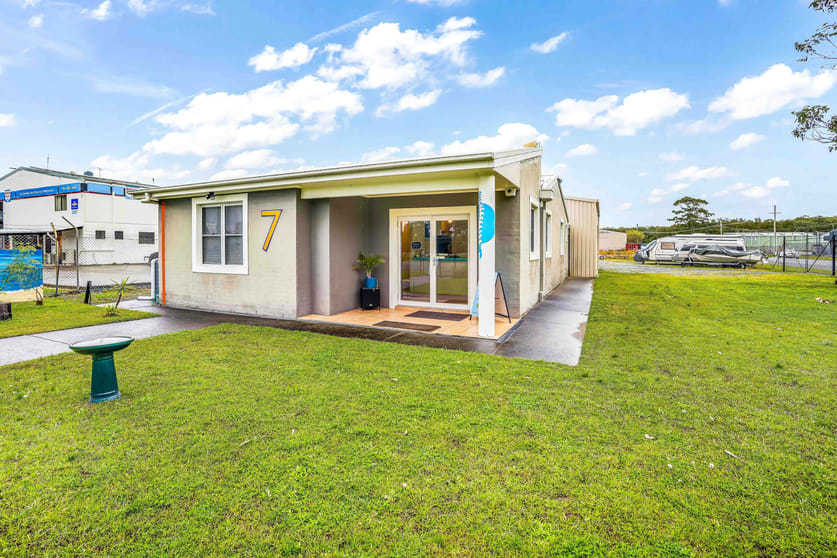 Click to view all images 7 Yandala Street Tea Gardens NSW 2324 - Image 2