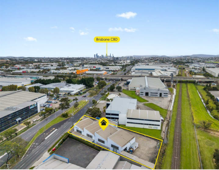 Click to view all images 1084-1086 Kingsford Smith Drive Eagle Farm QLD 4009 - Image 1