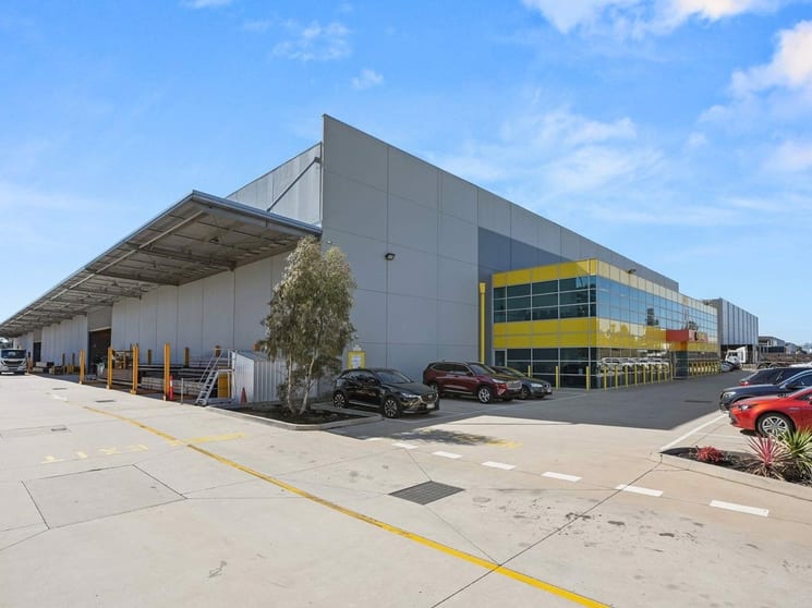 91 Calarco Drive Derrimut VIC 3026 - Image 3