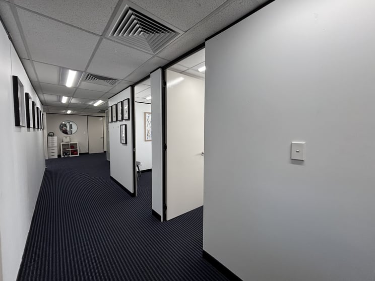 Click to view all images Dee Why NSW 2099 - Image 2