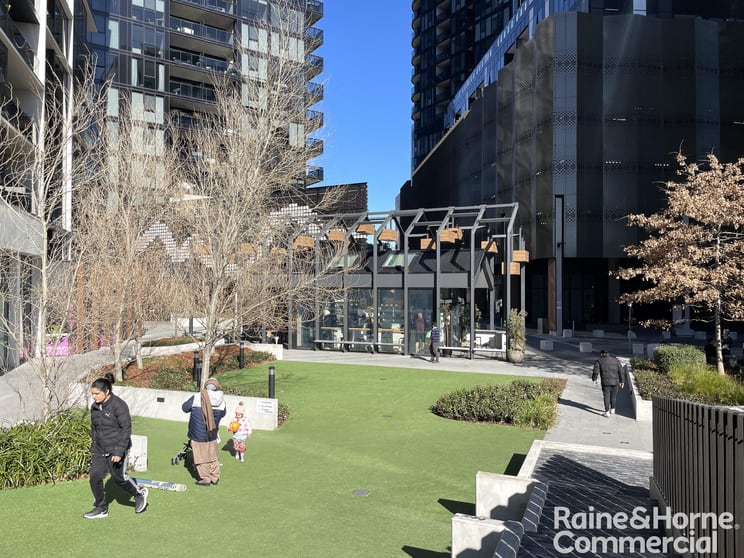 Click to view all images 1 Grazier Lane Belconnen ACT 2617 - Image 1