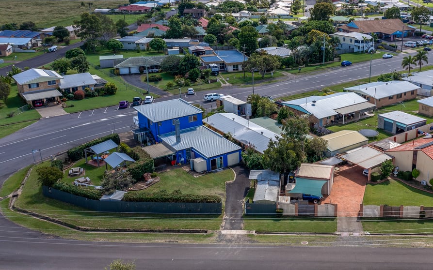 Click to view all images 2 Fairymead Road Bundaberg North QLD 4670 - Image 3