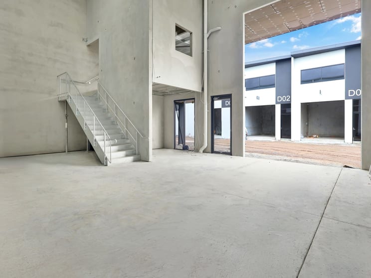 Click to view all images 10-14 Swettenham Road Minto NSW 2566 - Image 2