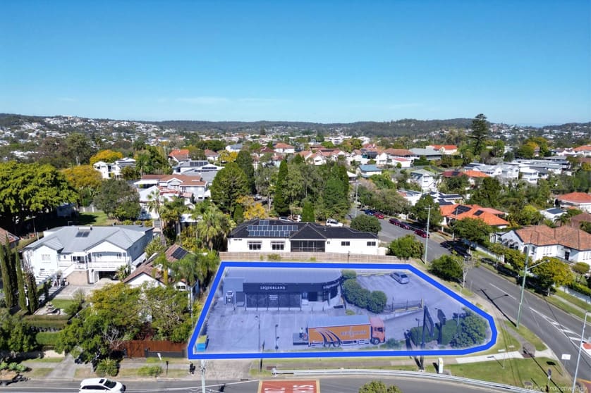 Click to view all images 457 Cavendish Road Coorparoo QLD 4151 - Image 1