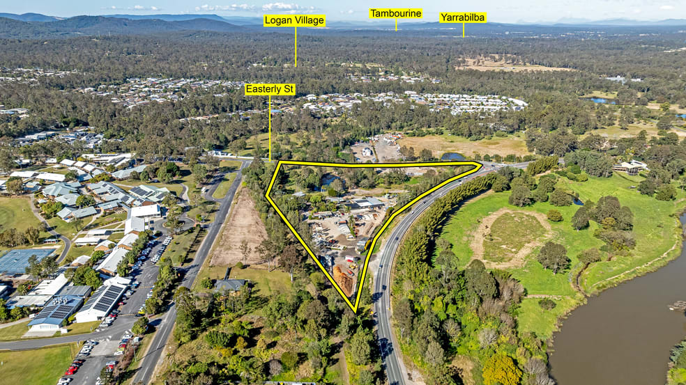 Click to view all images 85 Waterford Tamborine Road Waterford QLD 4133 - Image 1