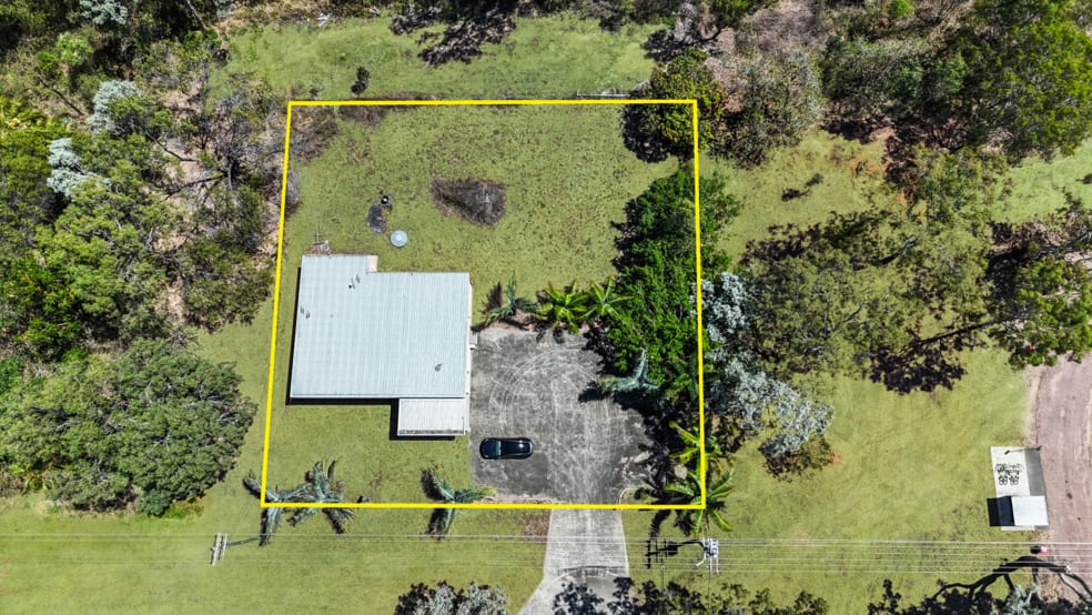Click to view all images 67 Frank Randell Drive Cungulla QLD 4816 - Image 2