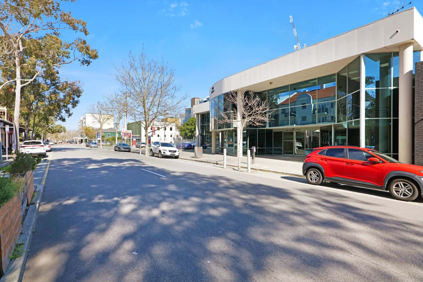Click to view all images 223 James Street Northbridge WA 6003 - Image 2