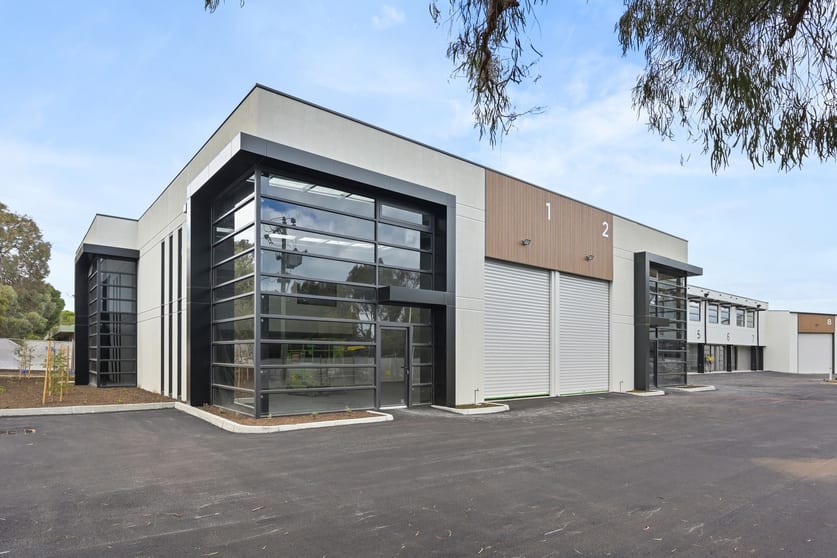 Click to view all images 1-2 Wandarri Court Cheltenham VIC 3192 - Image 1