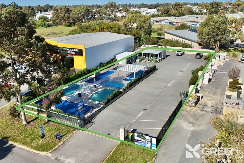 Click to view all images 55 Reserve Drive Mandurah WA 6210 - Image 1