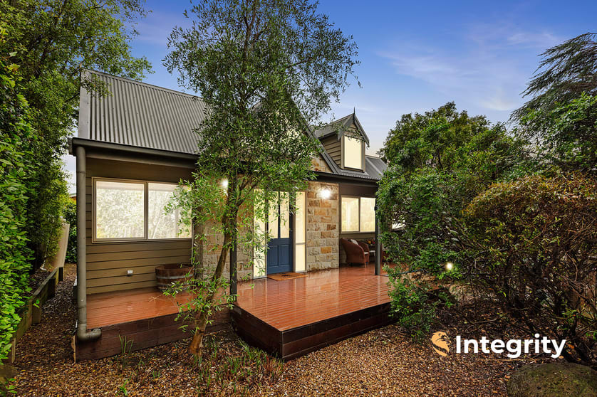 Click to view all images 88A Bell Street Yarra Glen VIC 3775 - Image 2