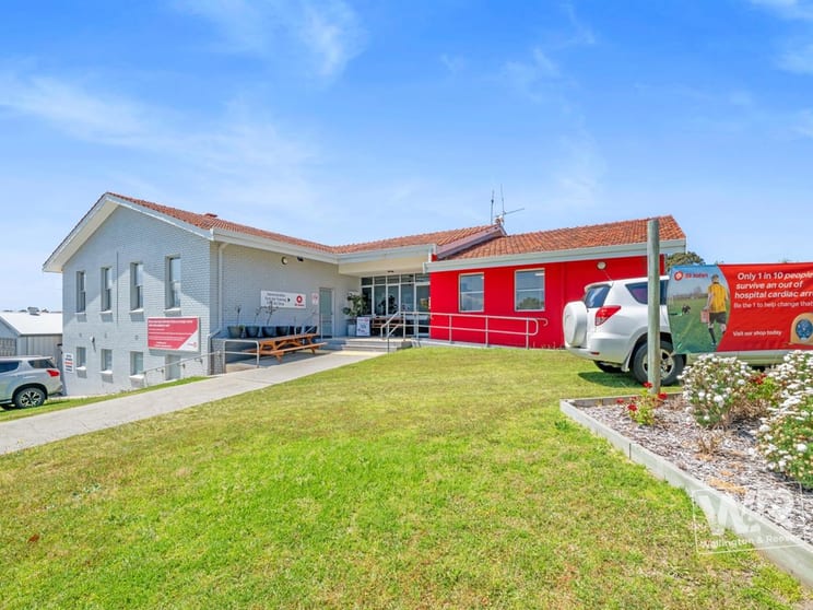 Click to view all images 240 Middleton Road Mira Mar WA 6330 - Image 3