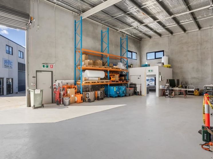 Click to view all images Warehouse 12/14 Cessna Way Cambridge TAS 7170 - Image 3
