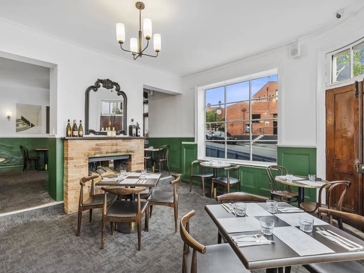 Click to view all images 20-22 Francis Street Battery Point TAS 7004 - Image 3