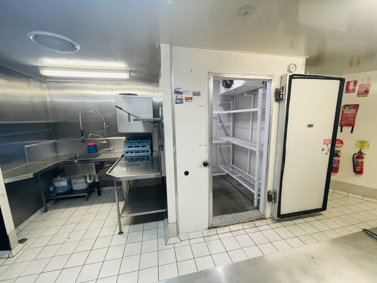Click to view all images 13/44 Commerce Dr Robina QLD 4226 - Image 3