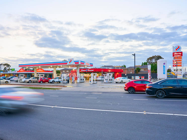 525-527 Melton Highway Sydenham VIC 3037 - Image 2