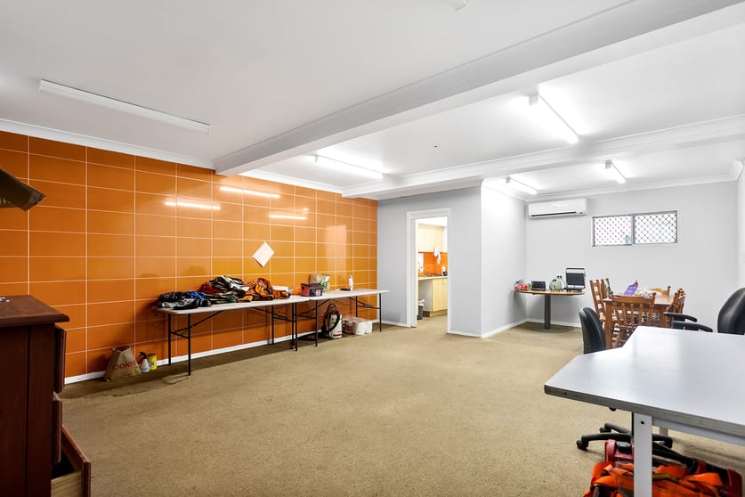 275a Princes Highway Unanderra NSW 2526 - Image 3