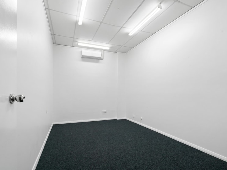 1/51-57 Pulteney Street Taree NSW 2430 - Image 3